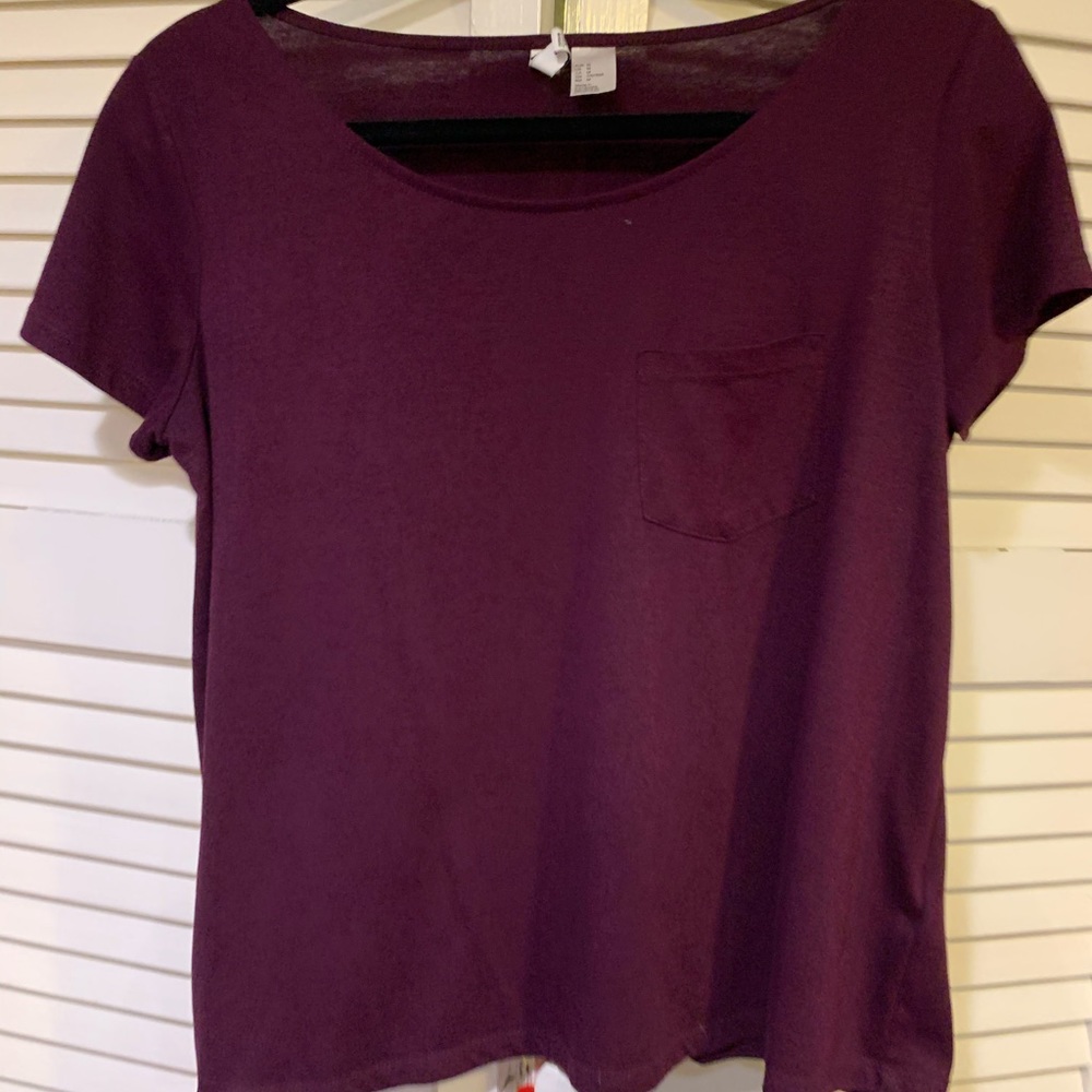 Plain short sleeve t shirt